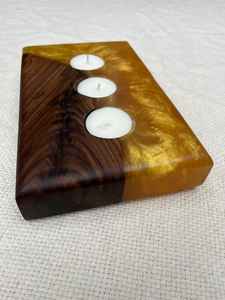 Portavelas de Resina y Madera Hecho a Mano de Primera Calidad, que Combina Madera Maciza y Resina para un Uso Duradero, Diseño Único y Elegante - Product Image 4