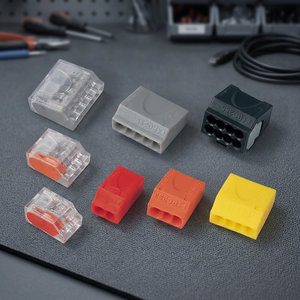 Efficient Red PA Push-in Wire Connectors with 450V Rating for Quick Electrical Connections in Building & <b>Lighting</b> - Product Image 3