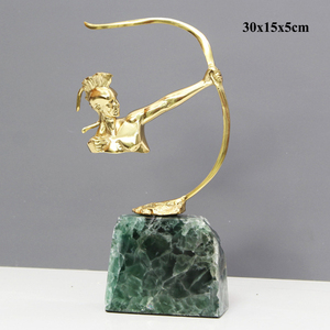 Trofeo Scultura Artistica 3D a Forma di Freccia in Ottone per Competizioni di Tiro con l'Arco, Ornamento Decorativo per la Casa, Statua in Metallo - Vendita all'Ingrosso - Product Image 1