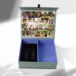 Caja de Regalo Ecológica y Reciclable de Cartón Rígido con Solapa Magnética y Almacenamiento para Extensiones de Cabello Sintético y Humano - Product Image 2