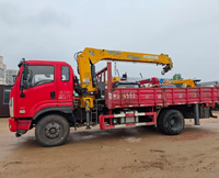 Grue montée sur camion Dongfeng de 6,3 tonnes d'occasion de haute qualité à vendre