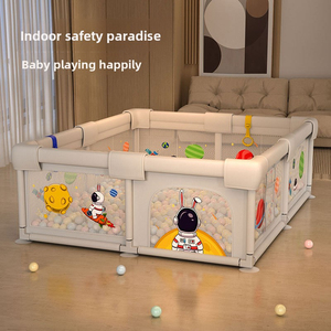 Corralito Plegable para Bebés con Tobogán, Columpio y Tapete - Gran Área de Juego Segura para Niños Pequeños, Uso Interior y Exterior, Diseño que Ahorra Espacio - Product Image 5