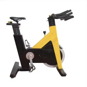 Bicicleta <span class=keywords><strong>de</strong></span> <span class=keywords><strong>spinning</strong></span> magnética comercial con volante <span class=keywords><strong>de</strong></span> inercia, estructura <span class=keywords><strong>de</strong></span> acero <span class=keywords><strong>de</strong></span> alta <span class=keywords><strong>resistencia</strong></span>, equipo <span class=keywords><strong>de</strong></span> fitness para gimnasio, máquina <span class=keywords><strong>de</strong></span> cardio para ciclismo indoor - Product Image 1