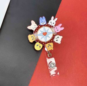 Bonito Portacredenciales Retráctil con Purpurina, Diseño Vaquero, Margarita y Cara Sonriente, Clip Retráctil para Identificación - Product Image 5