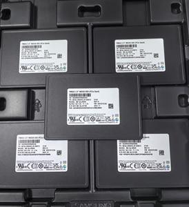 Disque SSD d'entreprise GUIXING, utilisé, MZQL2960HCJR-00B7C PM9A3 U.2 960G B7C SATA 6 Gbps SSD - Product Image 1