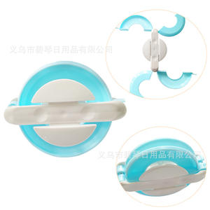 Outils de tricotage Nouveau fabricant de boules rondes en plastique, fabricant de boules de pompon DIY Coke Wool Ball Maker - Product Image 5