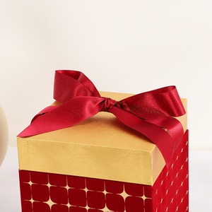 กล่องของขวัญสร้างด้วยตัวเองระดับไฮเอนด์สำหรับงานแต่งงานวันวาเลนไทน์พร้อมดีไซน์แบบถือเคลือบยูวีและโบว์คืน - Product Image 5