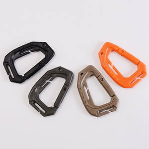 बाहरी सामरिक पर्वतारोहण के लिए मोले बैकपैक हुक डी-प्रकार प्लास्टिक कीचेन के लिए विशेष बैग भागों और सहायक उपकरण - Product Image 1