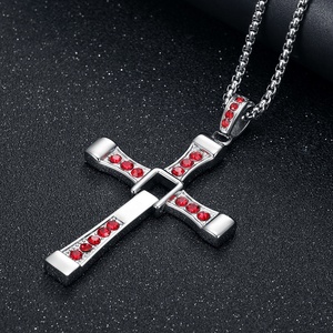 <span class=keywords><strong>Collana</strong></span> con Pendente a Croce Cristiana alla Moda per Uomo e Donna, Placcata Oro in Acciaio Inossidabile con Pietra CZ, Catena da <span class=keywords><strong>60</strong></span> <span class=keywords><strong>cm</strong></span> per Uso Quotidiano - Product Image 3