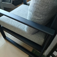 Ensemble de meubles de patio d'extérieur en métal 2 sièges avec coussin extra épais, ensemble de meubles de patio en aluminium avec table de foyer de 33 pouces,