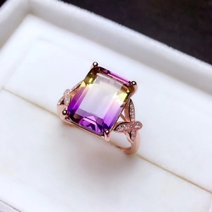 Anillo Ajustable de Plata 925 con Diseño Elegante de Mariposa y Ametrina Natural de Corte Esmeralda de Gran Quilate - Product Image 3