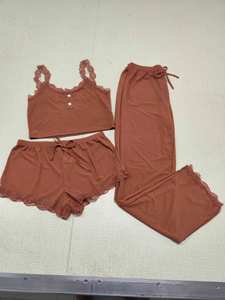 Ensemble pyjama trois pièces pour femmes, haut à bretelles en dentelle + short + pantalon long, doux, couleur unie, vêtements de nuit sexy pour femmes, vêtements de maison - Product Image 5