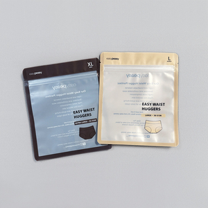 Custom logo smerigliato trasparente bustina frontale con chiusura <span class=keywords><strong>a</strong></span> chiusura lampo di plastica per biancheria intima abbigliamento con chiusura <span class=keywords><strong>a</strong></span> zip borsa per imballaggio - Product Image 1