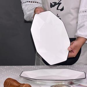 Vaisselle en céramique européenne minimaliste personnalisée de 12 pouces assiette de poisson diamant de lys blanc pur grande assiette à <span class=keywords><strong>sushi</strong></span> motif végétal - Product Image 6