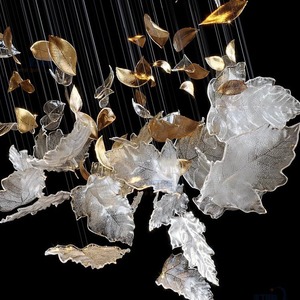 Pendentif feuille artistique moderne personnalisé grandes feuilles de <span class=keywords><strong>verre</strong></span> <span class=keywords><strong>suspension</strong></span> en métal pour la maison hôtel style nordique cristal design - Product Image 4