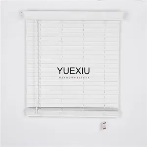 Venda quente Manual Sem Fio Cego Madeira Faux Blackout Shutter Venetian Blinds Com Alta Qualidade