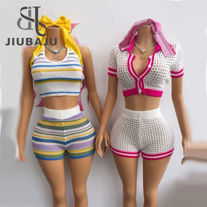 Set Due Pezzi in Maglia Traforata alla <span class=keywords><strong>Moda</strong></span>, Outfit da Vacanza per Donna, Top Corto a Maniche Corte con Patchwork Colorato e Pantaloncini - Product Image 1
