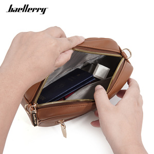 กระเป๋าสะพายข้างผู้หญิง Baellerry ทรงสี่เหลี่ยมเล็ก ป้องกันการโจรกรรม พกพาสะดวก ใช้ได้ทุกวัน สีพื้น ดีไซน์เย็บตะเข็บ รุ่นซัมเมอร์ 2025 - Product Image 4