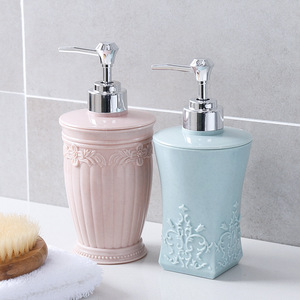 Distributeur de savon en plastique style dessin animé, flacon vide à pompe pour shampoing, lotion et cosmétiques - Product Image 1