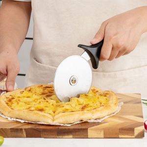 Custom Stainless Steel Wheel Pizza Cutter Wholesale Pizza <b>Tools</b> for Pies Waffles Dough <b>Cookies</b> - Product Image 2
