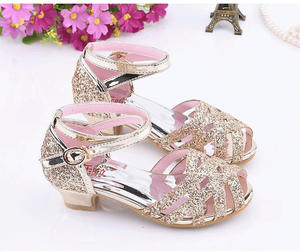 008 ragazze <span class=keywords><strong>Scarpe</strong></span> In Pelle <span class=keywords><strong>Tacco</strong></span> Alto Delle Ragazze Della Principessa di Cerimonia Nuziale Del Partito di Paillettes Bambini Pattini di Vestito - Product Image 6