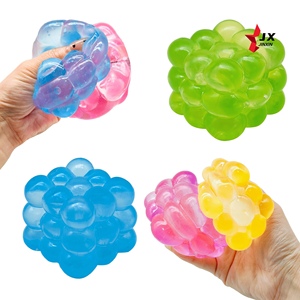 2025 il prodotto di tendenza giocattoli per strizzare sensoriali per l'<span class=keywords><strong>autismo</strong></span> con pallina per lo Stress del ghiaccio con pallina quadrata e cubo di maltosio per bambini - Product Image 3