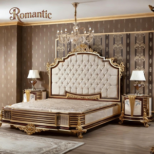 Cama King Size Turca de Lujo, con Marco de Madera Sólida Tallada en Oro, Cabecera Tapizada, Muebles para Dormitorio de Hotel o Villa - Product Image 2