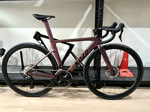7,2kg | |   Bicicleta de Estrada em Fibra de Carbono Kozofactory com Freios a Disco Hidráulicos, Leve, com Transmissão Elétrica Shi Mano Utdi2 - Product Image 3
