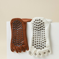 Chaussettes de Pilates de danse de ballet pour femmes Grip 5 Toes Chaussettes de yoga antidérapantes
