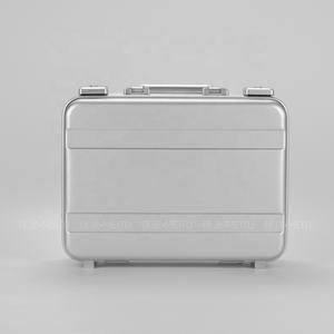 Aluminium draagbare aktetas, aanpasbare metalen kist, duurzame documentenopbergkist, gevoerd met spons, op maat gemaakt - Product Image 1