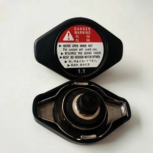 Adecuado para la cubierta del tanque del <span class=keywords><strong>radiador</strong></span> Honda 19045-RAA-003 16401-67150 Gran inventario - Product Image 2