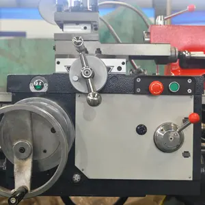 ماكينة خراطة أفقية ومخرطة يدوية C6150 ماكينة خراطة تقليدية عادية للبيع