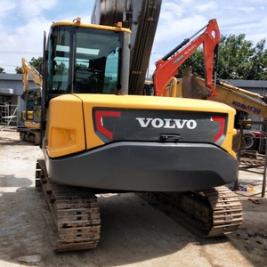 Mini-excavatrice Volvo 80D d'occasion, 8 tonnes, excavatrice sur chenilles hydraulique, pompe hydraulique, bon état, modèle 2023, équipement de construction - Product Image 3