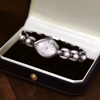 Nouvelle vente chaude Montre BS Bee Sister ovale en verre à quartz à aiguilles Montres vintage pour femmes Montres élégantes et mignonnes avec fermoir caché en perle