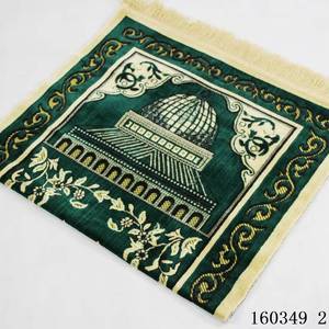 Alfombra de oración musulmana lavable OEM de pashmina para uso doméstico, tapete islámico para peregrinaciones, disponible para entrega y venta al por mayor. - Product Image 5