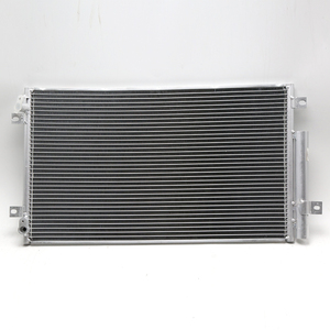 Nuevo Condensador de Aire Acondicionado para Automóvil OEM del Fabricante, Compatible con DFSK Glory 580 y <span class=keywords><strong>Fencon</strong></span> 580 OE 8105100-SF01 - Product Image 1