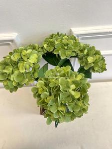Fleurs artificielles vertes style forêt, plantes vertes, hortensias, anthuriums verts, fleurs décoratives, art floral pour mariage - Product Image 1