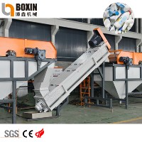 Ligne de lavage automatique pour plastiques rigides PP/PE (bouteilles, bidons, caisses, seaux) et recyclage de déchets industriels en flocons propres