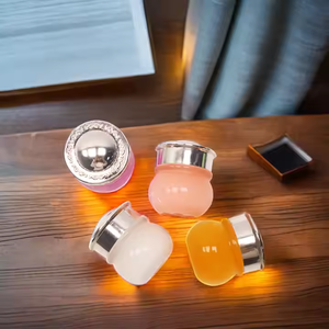 Máscara Labial Noturna Personalizada com Sabor Frutado para Hidratação Labial - Embalagem para Bálsamo Labial de Marca Própria - Product Image 4