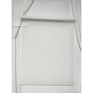 Neues <span class=keywords><strong>Design</strong></span> Anpassbare wasserdichte Smart <span class=keywords><strong>App</strong></span>-gesteuerte motorisierte Fenster auf Kanada-Ebene Hübsche Rollos - Product Image 1