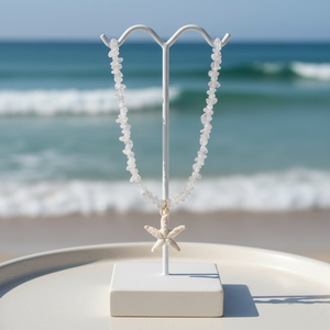 Elegante <span class=keywords><strong>Collana</strong></span> Nera <span class=keywords><strong>con</strong></span> Cristalli <span class=keywords><strong>e</strong></span> Ciondolo a Stella Dorata, Fatta a Mano <span class=keywords><strong>con</strong></span> <span class=keywords><strong>Perline</strong></span> di Vetro Raffinate, Perfetta Girocollo Invernale per Donna, Idea Regalo - Product Image 4