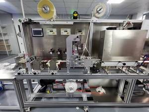 Machine de fabrication d'électrodes ECG en gel solide jetable avec formule de gel gratuite pour la production d'électrodes ECG - Product Image 4