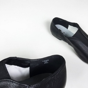 <strong>Wholesale</strong> Women's <strong>Central</strong> Gore Slip Jazz Shoes-JW Brand Leather Upper EVA Sole OEM/ODM Customizable Professional Dance Footwear - Product Image 4