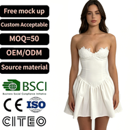 Robe mini blanche en satin sans bretelles pour femme, avec appliques en dentelle, haut bustier corset, jupe évasée, robe de soirée sexy, style lingerie de mariée