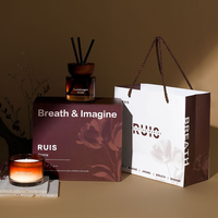 Coffret Cadeau Luxe de Bougies Parfumées Artisanales en Cire de Soja et Diffuseurs à Bâtonnets en Cristal pour l'Aromathérapie - Personnalisation Logo pour les Fêtes et le Ramadan