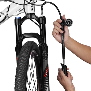 Bomba de Aire de Alta Presión GIYO de Aleación de Aluminio de 300 PSI para Suspensión Delantera y Trasera de Bicicleta de Montaña - Product Image 6