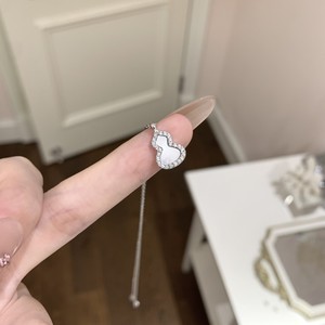 Collier pendentif en argent pur S925 de style rétro haut de gamme, nouveau style chinois, fleur à quatre feuilles, diamant, pilon, tendance - Product Image 5