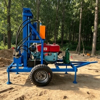 Mini-foreuse rotative portative sur chenilles de 150 m de profondeur avec moteur diesel 22 CV pour puits d'eau