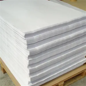 Venta al por mayor 45gsm hojas de papel de periódico pulpa blanca reciclada rollo de papel de impresión