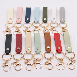 Cadeaux promotionnels personnalisés porte-clés de voiture en cuir PU pendentif créatif cadeau d'affaires en cuir voiture logo personnalisé porte-clés en cuir PU - Product Image 6